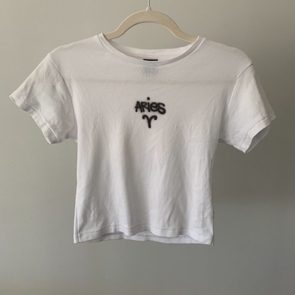 REALISATION PAR Aries Zodiac Tee - Picture 2 of 4